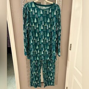 Men’s Two Piece Little Sleepies Forest Green “Twinkling Trees” Pajama Set